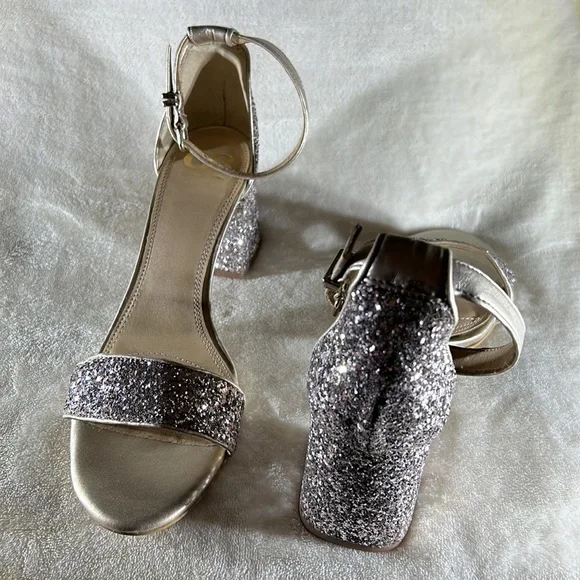 Gianni Bini Block Party Light Gold Glitter Heels 9.5 - Picture 10 of 10